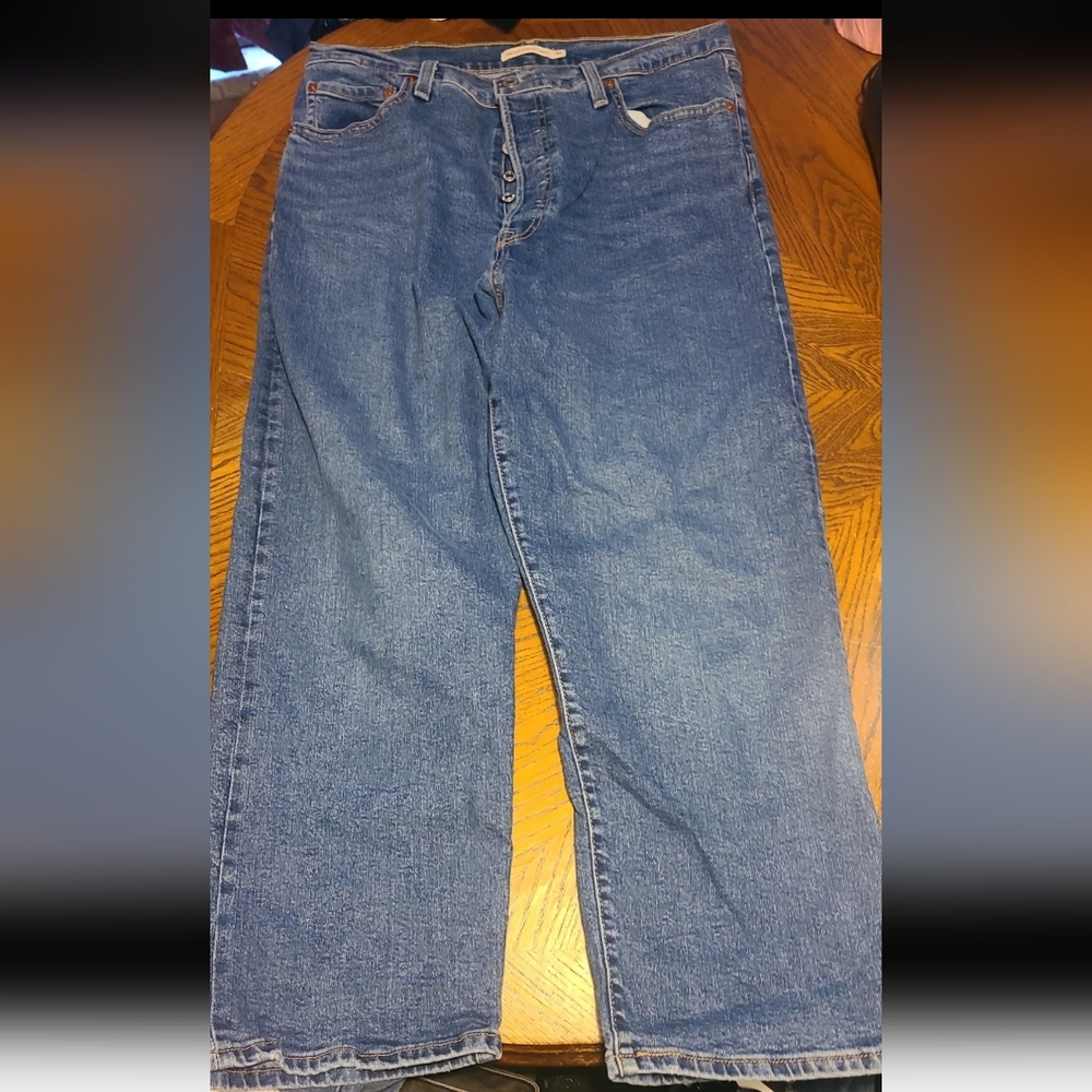 Levis straight ankle jeans